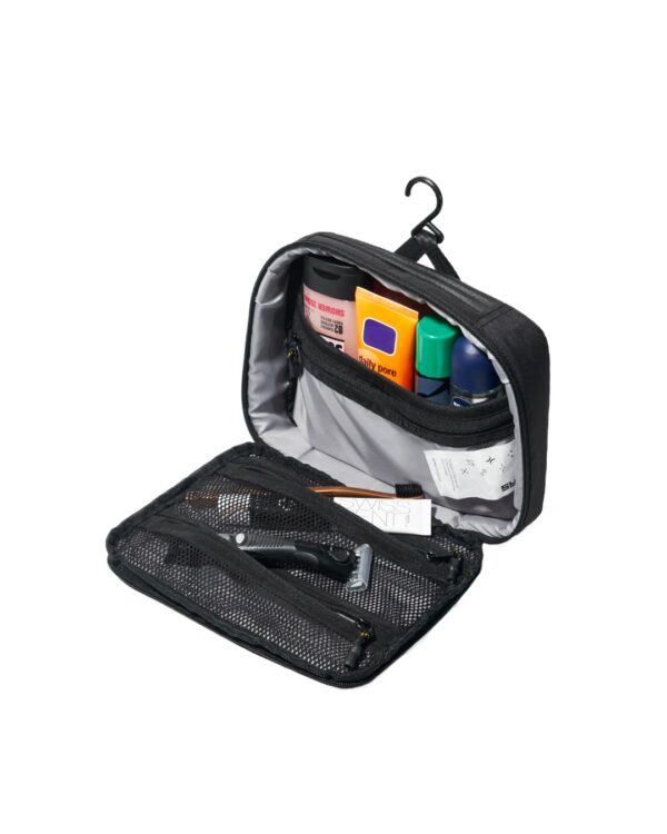 Refine Toiletry Kit